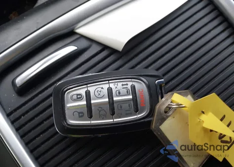 2022 Chrysler Pacifica Touring L from USA, damaged, VIN 2C4RC1BG4NR198755